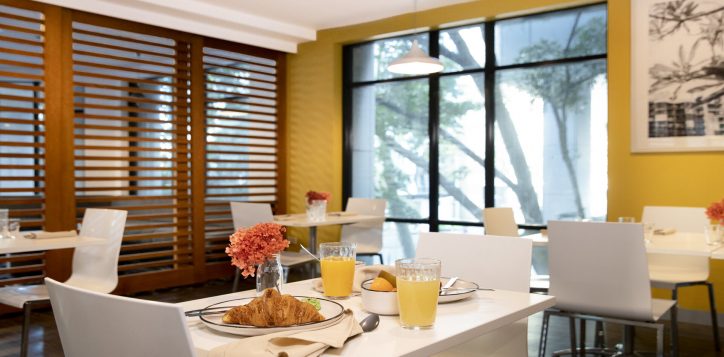 restaurant_img3-2-2