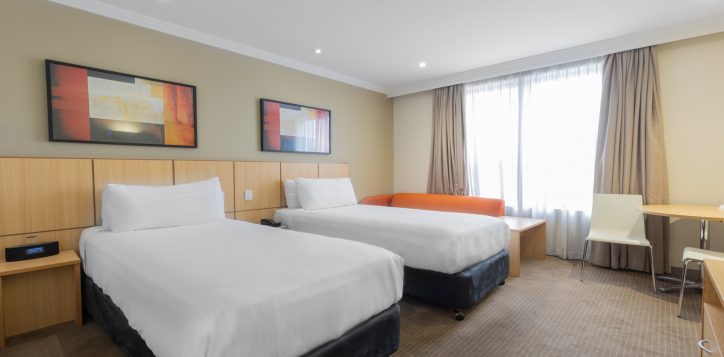 standard_twin-room_img1-3-2