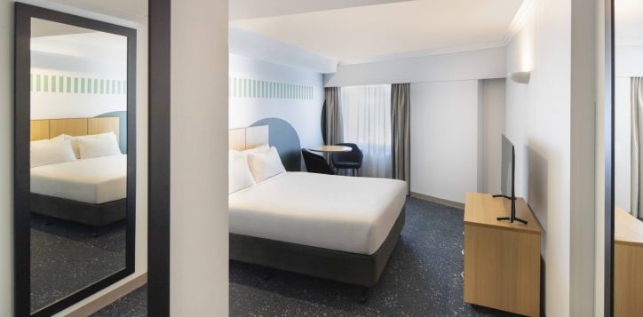 accommodation-room-hero-2